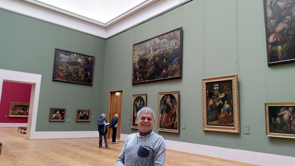 Munich: Alte Pinakothek Skip-the-Line & Guided Walking Tour - Alte Pinakotheks Masterpieces