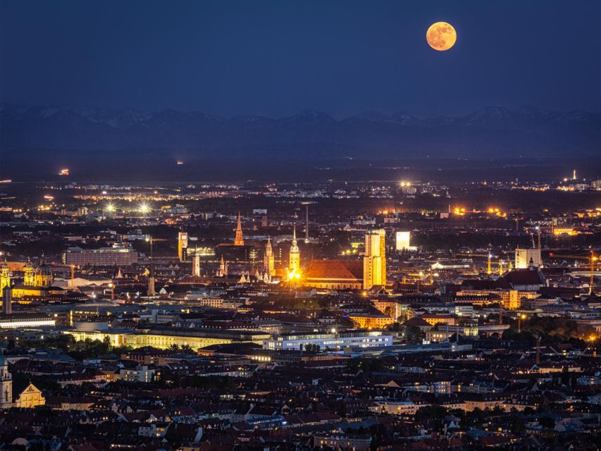 Munich: Christmas Market Magic With a Local - Local Insights and Insider Tips