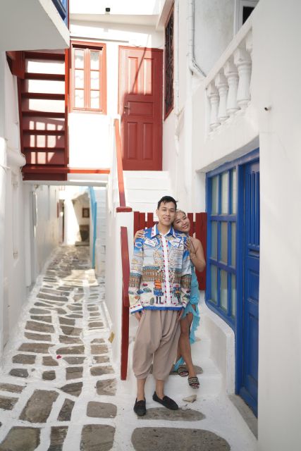 Mykonos: Photo Tour by Professional Photographer - Photo Session Details