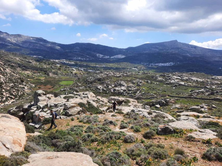 Naxos: Inland Hike Villages - Kouroi Statues, Apano Kastro - Highlights