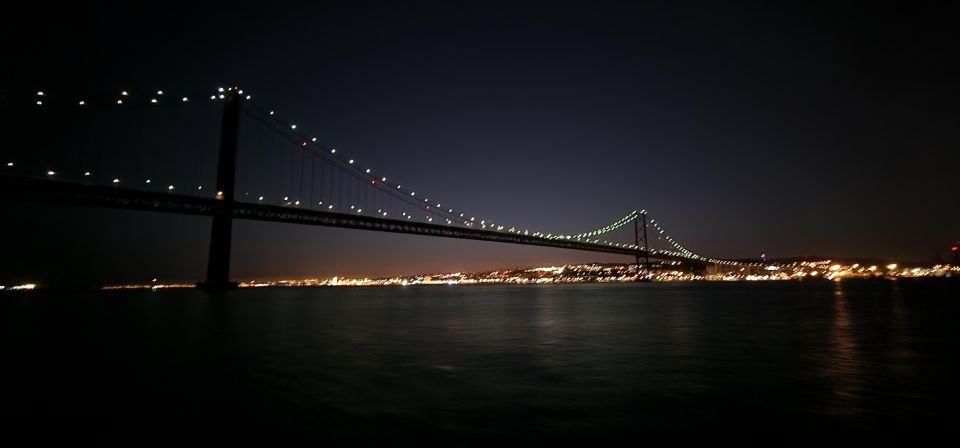 New Years Eve Fireworks Sail With Sparkling Wine - Spectacular Fireworks Viewing