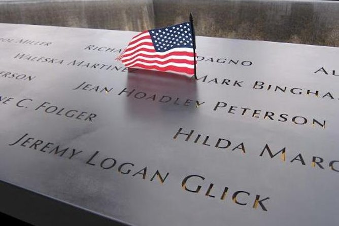 New York 9/11 Memorial Tour With Optional One World Observatory - Guided Walking Tour of Memorial