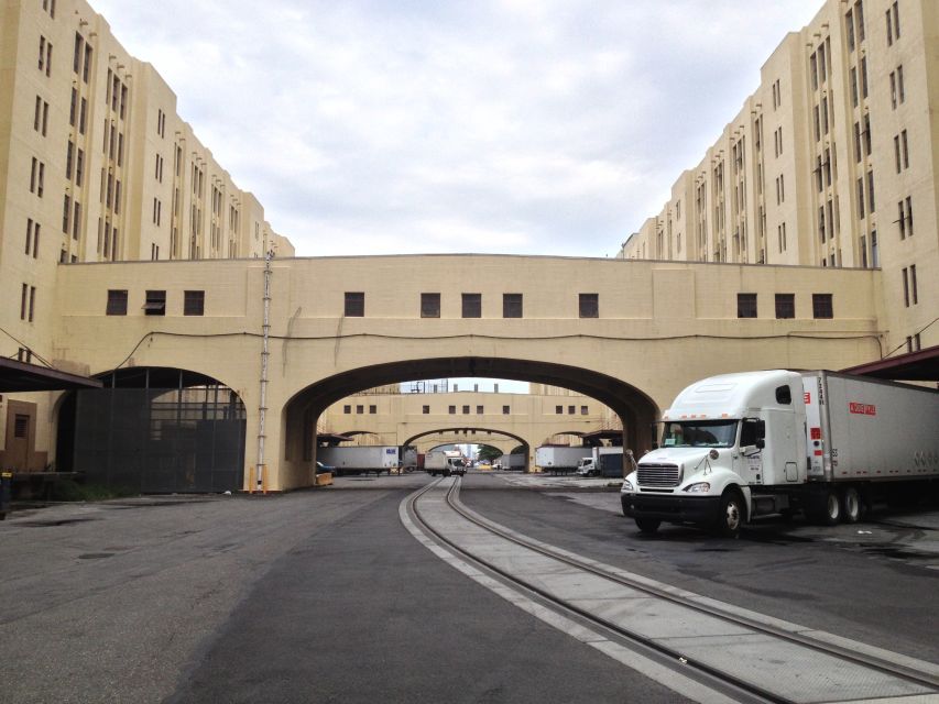 New York: Brooklyn Army Terminal Historic Walking Tour - Current Use and Development