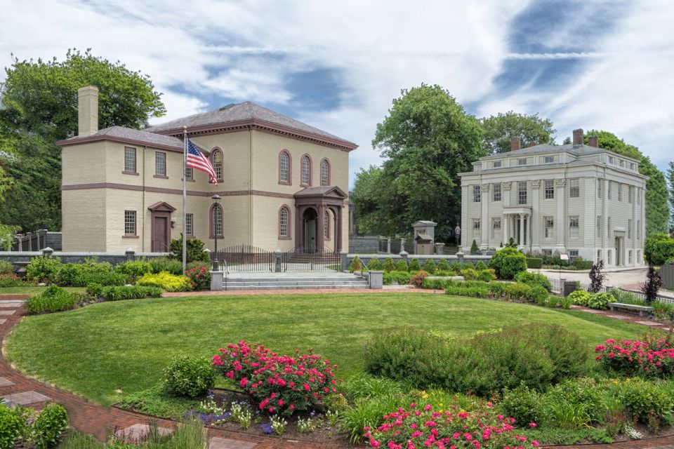 Newport: Touro Synagogue Entry and Guided Tour - Architectural Highlights