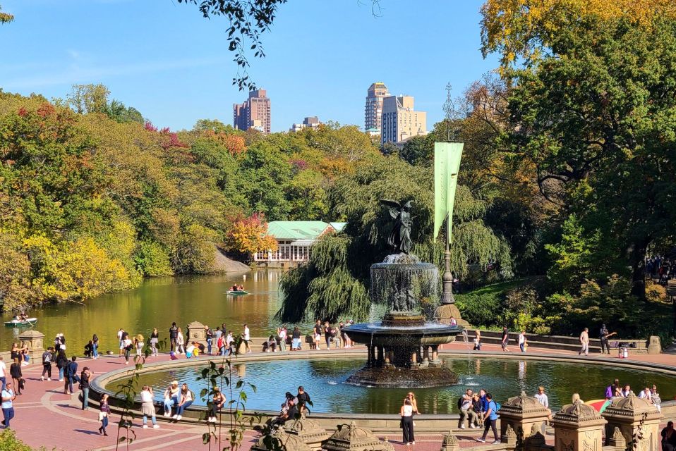 Nyc: English or German Central Park Bike Tour & Ebike Option - Itinerary Details