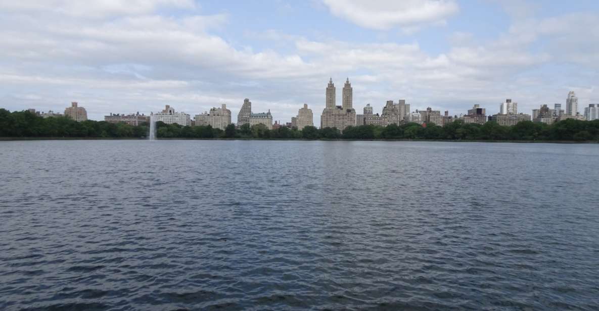 NYC Upper East Side Self-Guided Walking Tour Scavenger Hunt - Experience Highlights