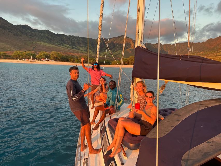 Oahu: Friday Night Fireworks Sailing in Small Groups - Experience Highlights