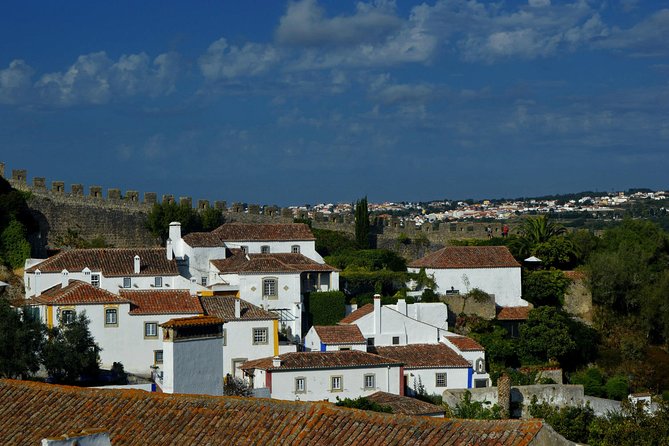 Óbidos: A Medieval Tale & Secret Spots - Savoring Local Culinary Delights