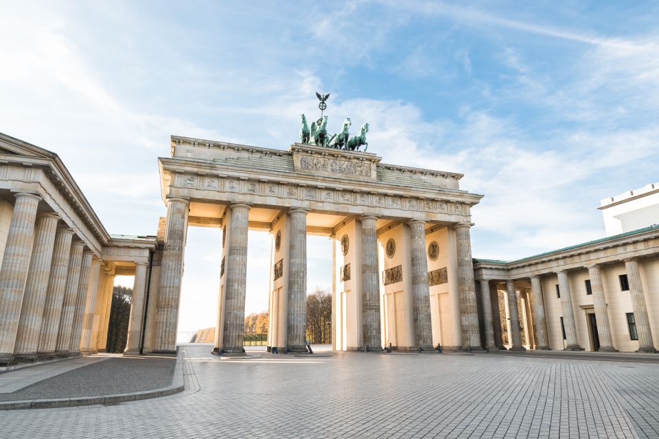 Old Berlin Tour: Brandenburg Gate, Unter Den Linden & More - Languages and Cancellation Policy