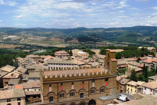 Orvieto, the Cathedral With Golden Mosaics and the Medieval City – Private Tour - Reviews and Ratings