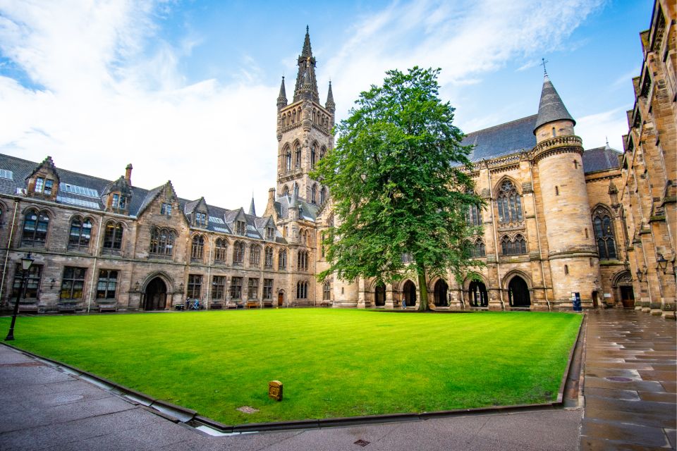 Oxford: Self-Guided Highlights Scavenger Hunt & Tour - Attractions Explored