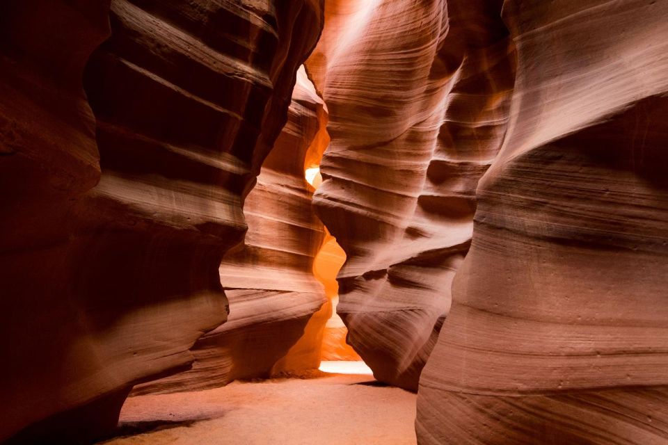 Page: Upper Antelope Canyon Entry Ticket and Guided Tour - Inclusions and Exclusions