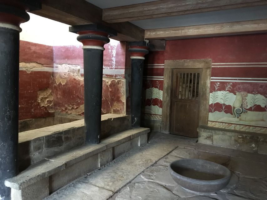 Palace of Knossos Small Group Tour - Inclusions and Exclusions