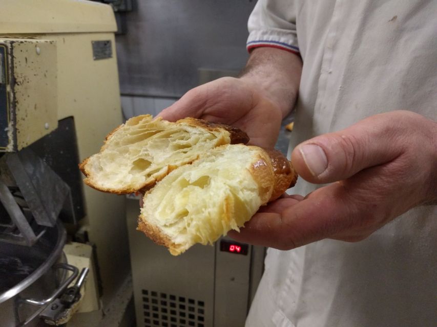 Paris: Bread and Croissant-Making Class - Mastering Baguette Techniques