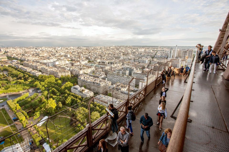 Paris: City Tour by Bus With Eiffel Tower & Optional Summit - Tour Exclusions