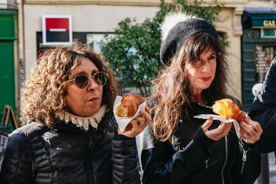 Paris: Hidden Gems of Montmartre With Local Guide - Tasting a Flaky Croissant