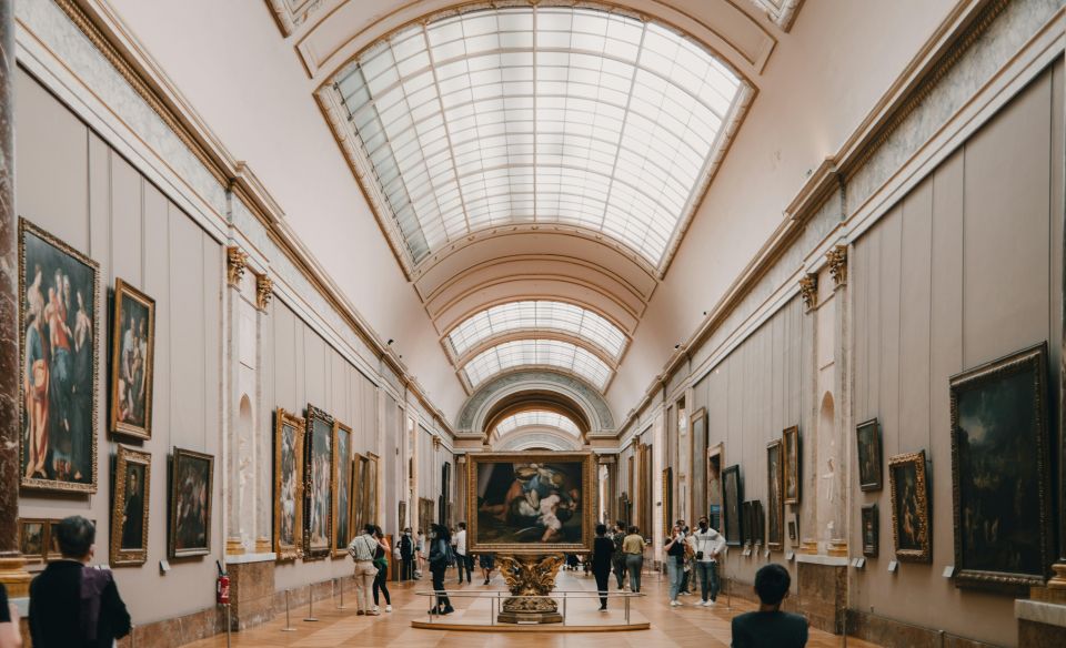 Paris: Louvre Museum Ticket With Optional Hosted - Inclusions in the Tour