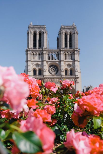 Paris: Notre Dame & Ile De La Cité Tour With Sainte Chapelle - Saint-Séverin Church Tour