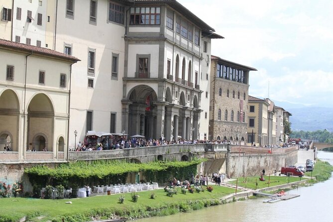 Pasta Cooking Experience in Florence - Meeting and Pickup