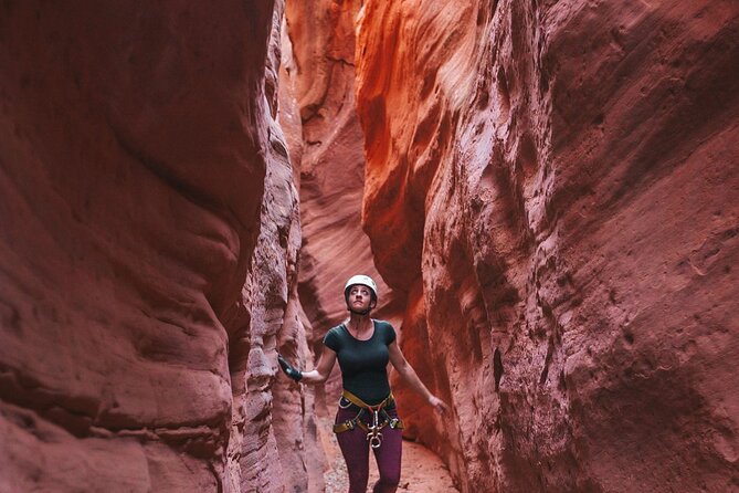 Peekaboo Slot Canyon UTV and Hiking Adventure - Health and Safety Information