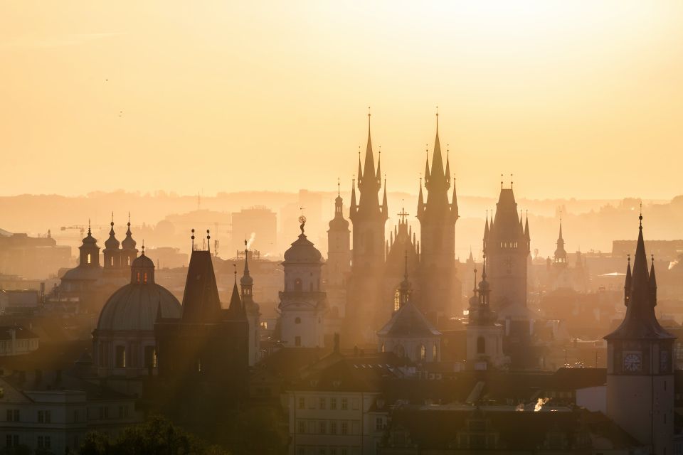 Photo Tour: Prague Famous City Landmarks Tour - Experience Highlights