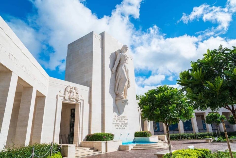 Polynesian Cultural Center and Pearl Harbor Tour - Discovering the USS Arizona Memorial