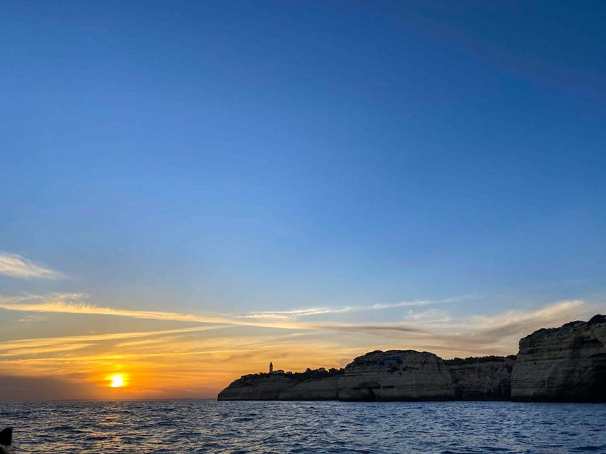 Portimão: Sunset Cruise to Benagil Cave - Booking Information