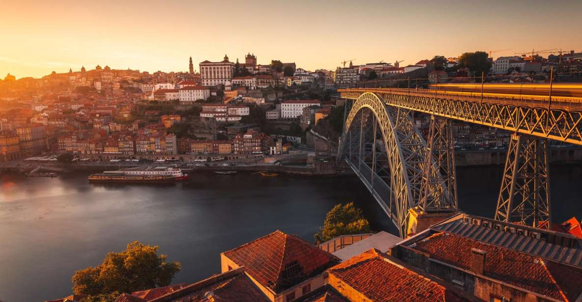 Porto: Private Exclusive History Tour With a Local Expert - Meeting Point