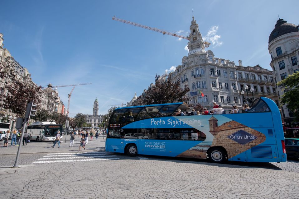 Porto: Walking Tour and Hop-On Hop-Off Bus Tour - Walking Tour Details