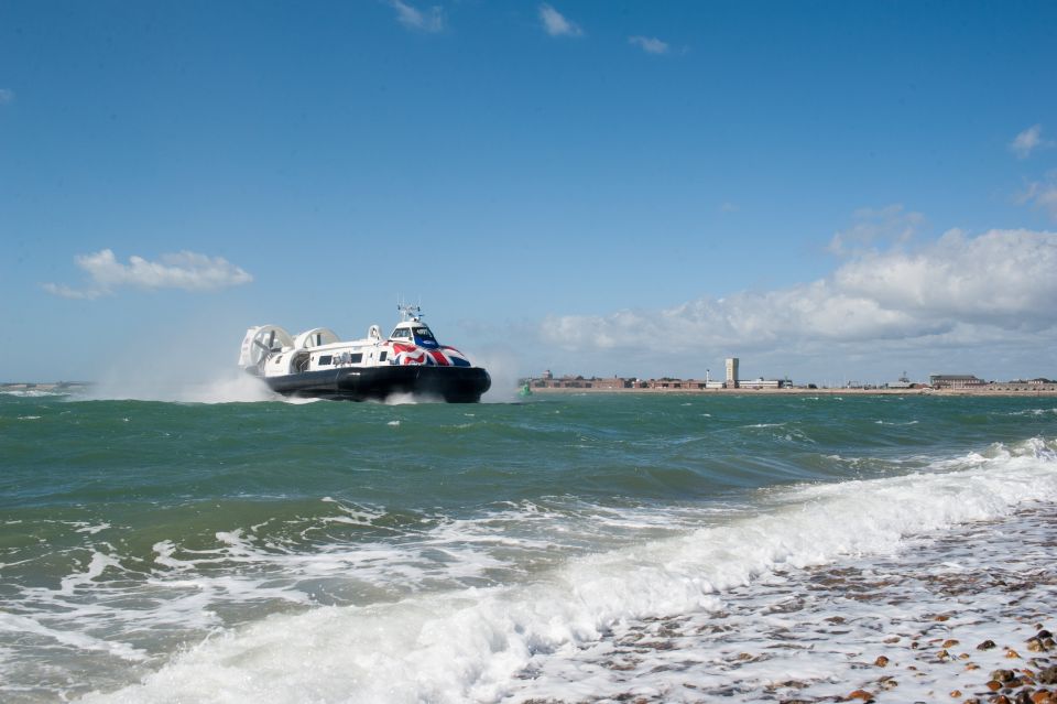 Portsmouth: Hovercraft Flight to the Isle of Wight - Highlights of the Experience