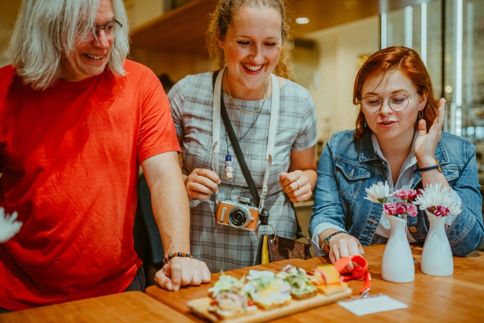 Prague: Award-Winning Old Town Food Tour With 4 Drinks Incl. - Beverage Offerings