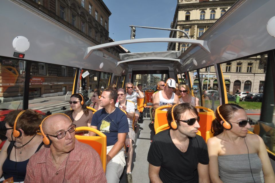 Prague: Big Bus Hop-on Hop-off Tour and Vltava River Cruise - Green Line Route and Stops