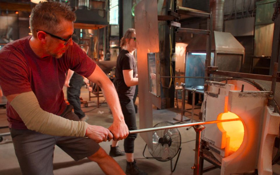 Prague: Bohemian Glassblowing Workshop - Booking Information