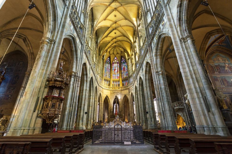 Prague Castle and St. Vitus Cathedral Private Walking Tour - Tour Options