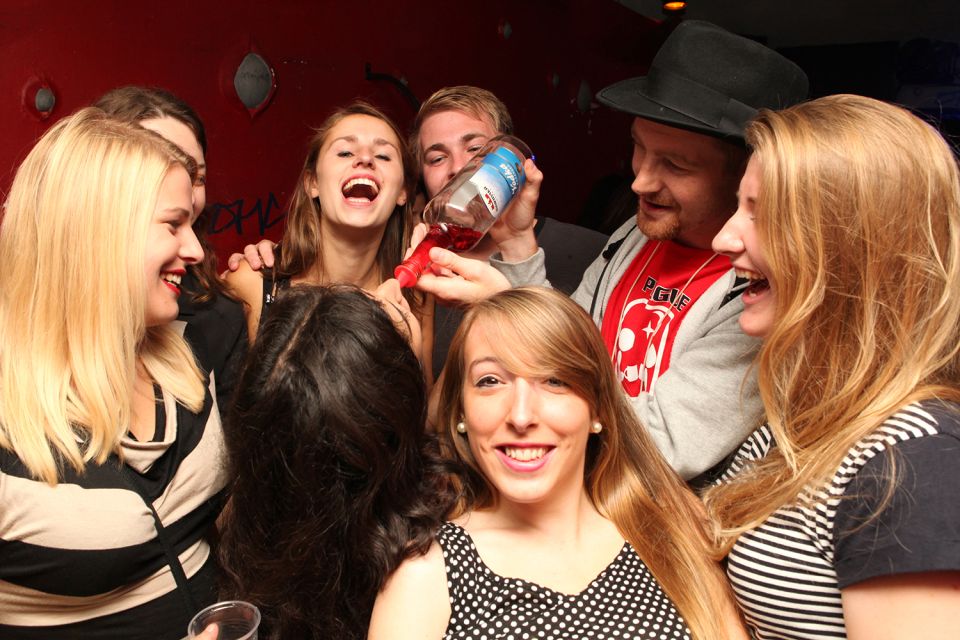 Prague: New Years Eve Pub Crawl & Karlovy Lazne Club Entry - Experience Highlights