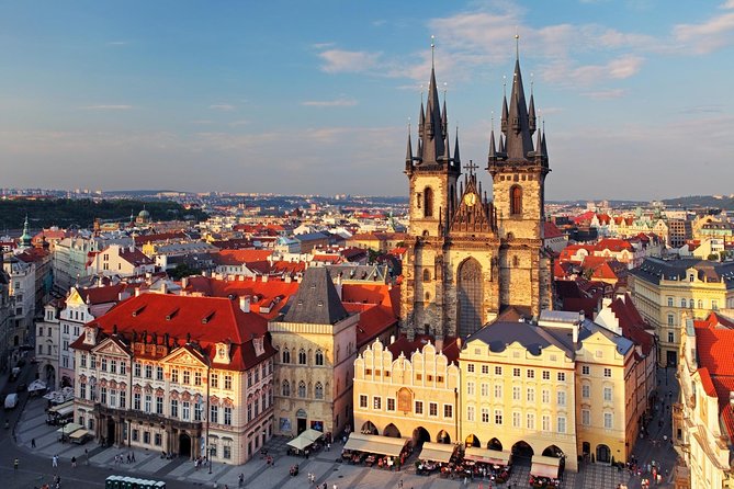 Prague Private Custom Full-Day Tour: Prague Castle and Old Town - Exploring Prague Castle