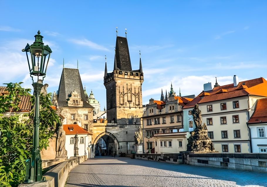 Prague: Tailored Private Tour of Pragues Iconic Landmarks - Guidance and Accessibility