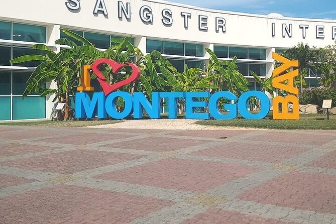 Private Airport Transfer to Negril From Montego Bay W Local Guide - Group Size and Pricing