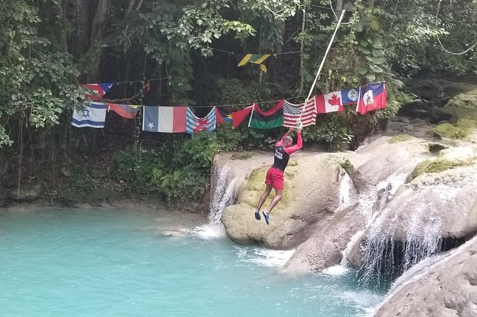 Private Blue Hole Secret Falls & River Tubing With Transportation - Reviews