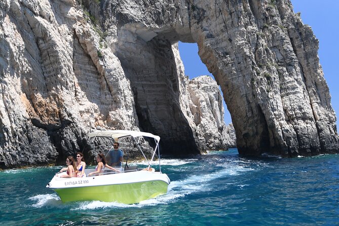 Private Boat Rentals in Laganas - Inclusions and Amenities