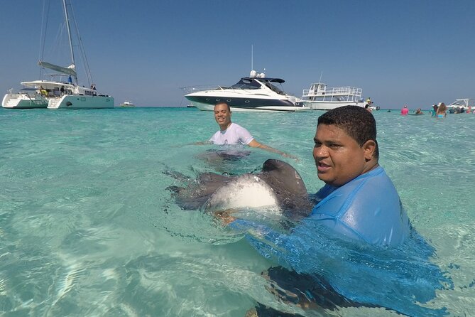 Private Boat Tour in Cayman Islands - Starfish Point Exploration