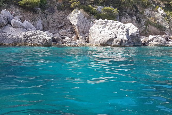 Private Boat Tour of the Island of Capri - Traveler Experiences and Testimonials