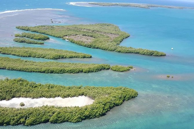 Private Day Sail - South Coast of Puerto Rico - Dining and Refreshments