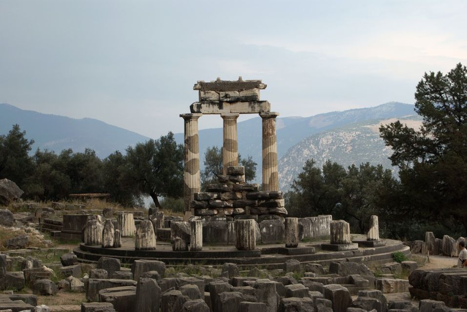 Private Day Tour Delphi and Village of Arachova From Athens - Transportation and Services