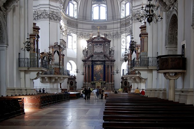 Private Full Day Tour to Salzburg From Vienna With a Local Guide - Visit St. Gilgen