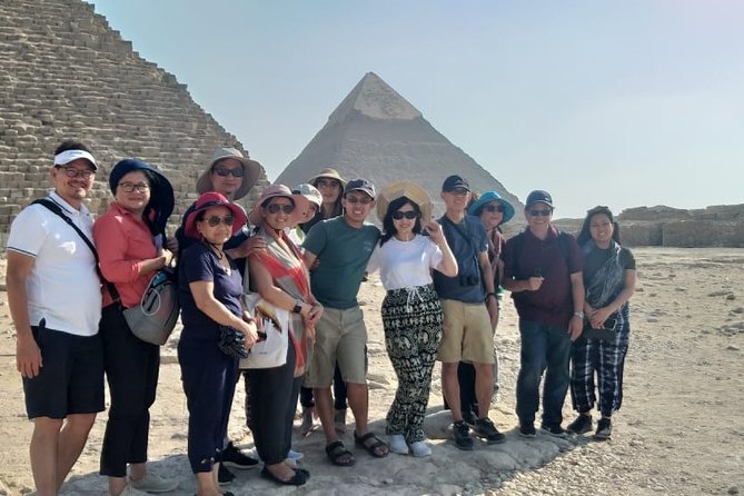 Private Guided Tour to Giza Pyramids and Sphinx - Explore Ancient History