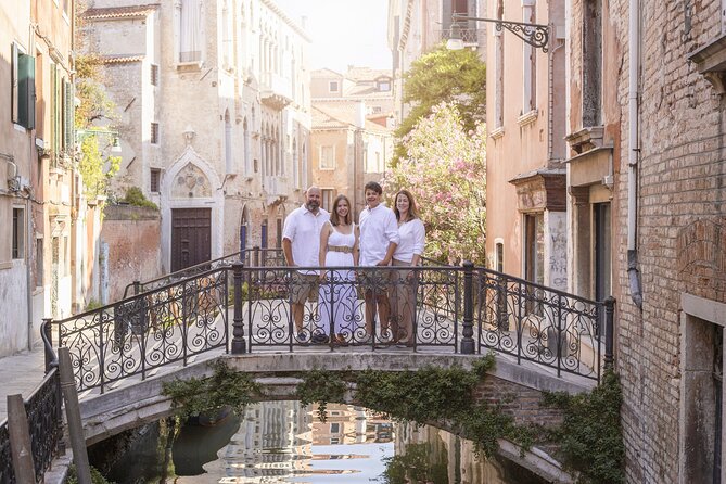 Private Professional Photoshoot Tour in Venice - Additional Information for Travelers