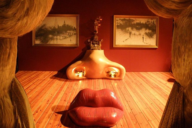 Private Tour: Dali Museum in Figueres and Púbol Tour With Hotel Pick-Up - Booking and Cancellation