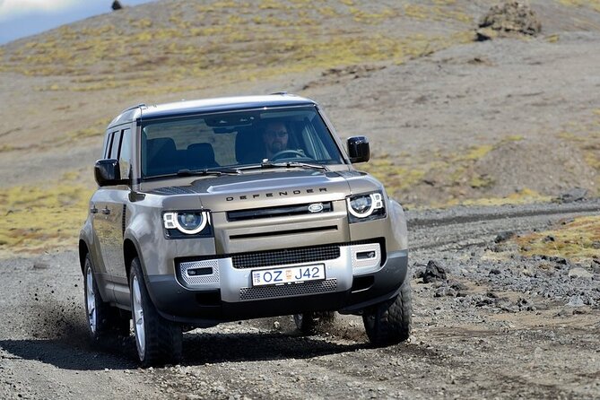 Private Tour: Golden Circle Tour by Luxury SUV From Reykjavik - Amenities