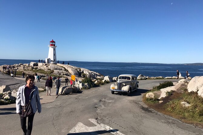 Private Tour in Halifax by a Luxury Vehicle With Informative Guide - Meeting and Pickup Arrangements